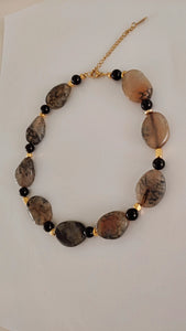 Hazel necklace