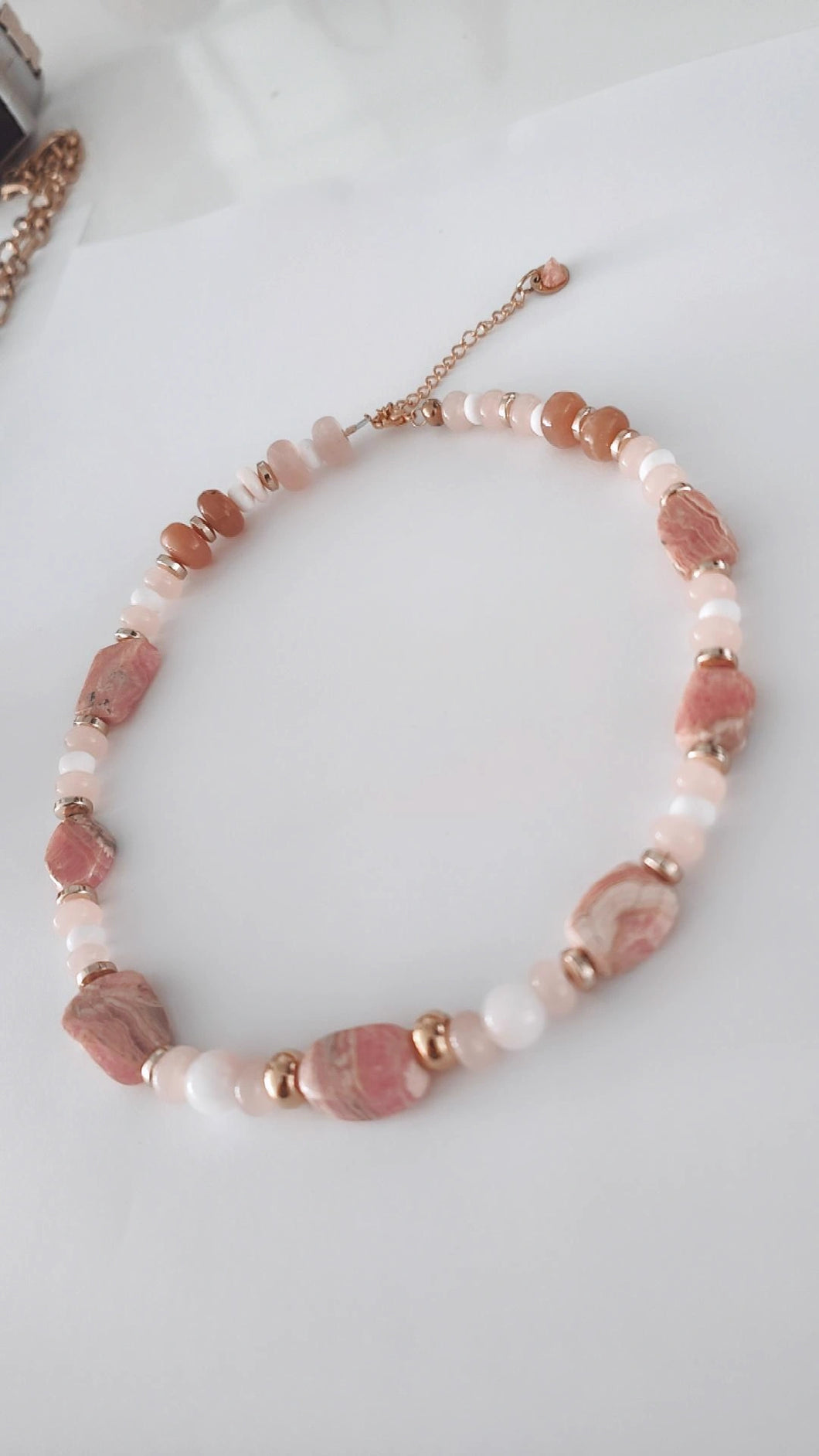Ivy choker
